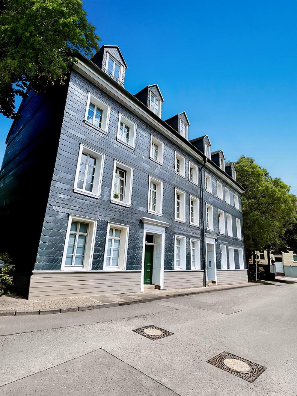 Smart Home - Wuppertal - Perfect For 4 Guests! Central - Netflix - Schwebebahn - Free Parking Zone Εξωτερικό φωτογραφία